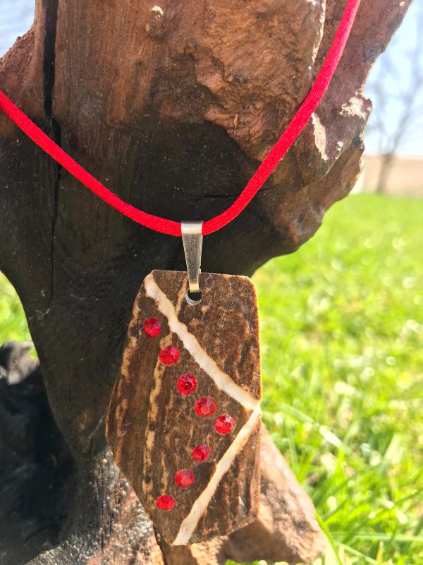 geweih schmuck, trachtenschmuck, geweihschmuck, dirndlschmuck, dirndl schmuck, oktoberfest schmuck, trachten halskette, dirndl halskette, dirndl accessoires, oktoberfest accesoires, schmuck zum dirndl, trachtenschmuck damen, geweih, hornschmuck, geweih halskette, deer, antler jewelry