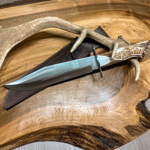 jagdmesser horn, geweih jagdmesser, Hirschhorn jagdmesser, drop point klinge,jagdnicker, jagdmeser, trachtenmesser, messer mit hirschhorngriff, jagdliches messer, messer mit scheide, trachtenmesser, oh my deer, forkl, geweih design, geweih manufakturm, messermanufaktur, waidbesteck, waidbesteck n690, böhler N690, saufänger, exklusiver saufänger, saufeder