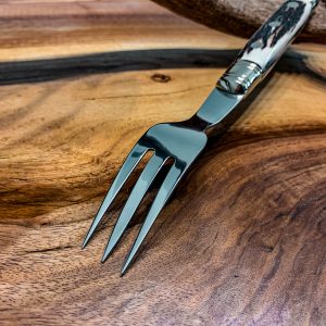 geweih besteck, hirschhorn besteck, jagdliches Besteck kaufen, besteck aus geweih österreich, jagdbesteck, hirschhorn besteck, besteck für Jäger, geweih steakmesser, geweih Gabel zum essen, geweih gabel